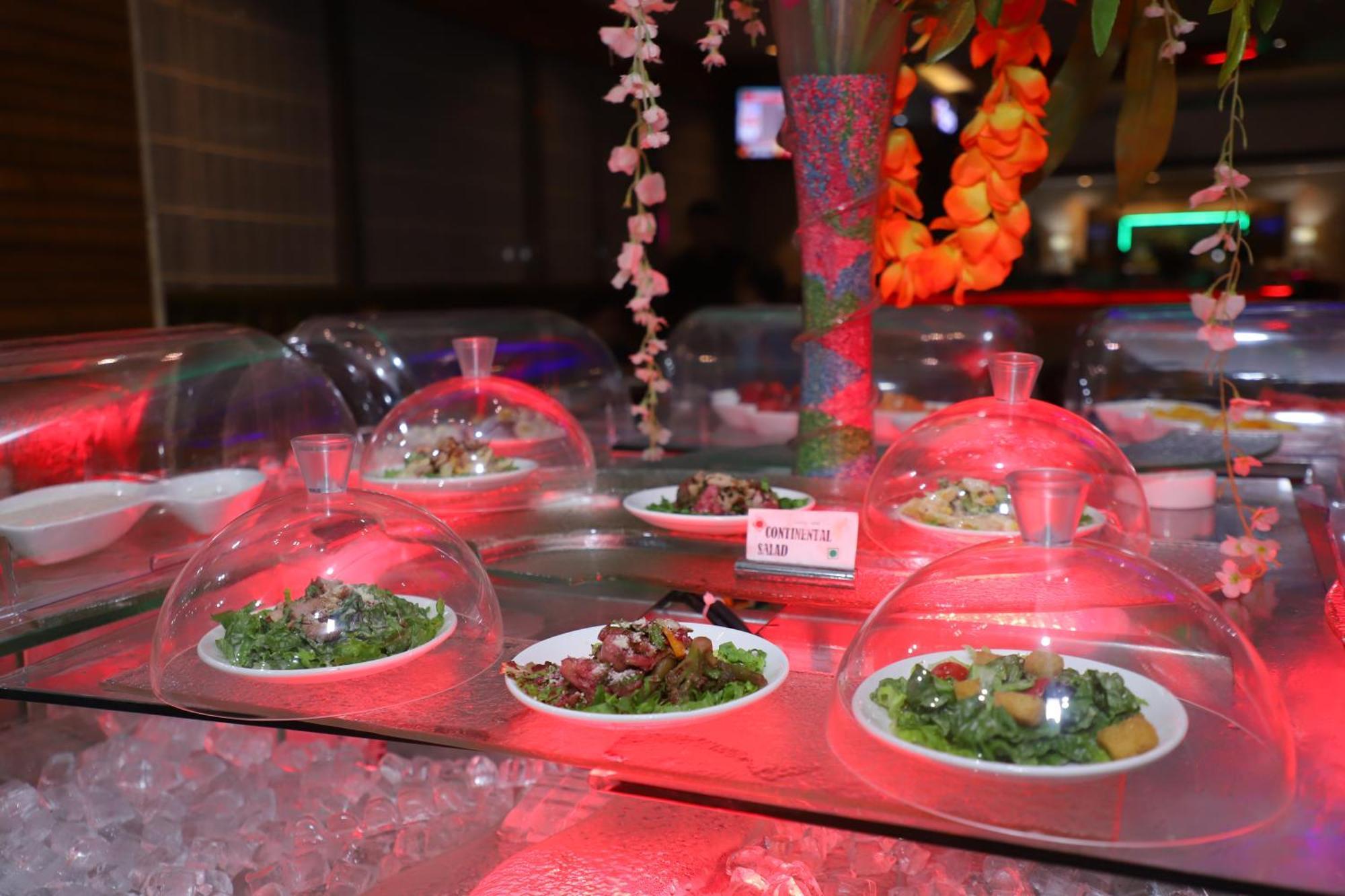 Skycity Hotel Gurgaon Exterior photo